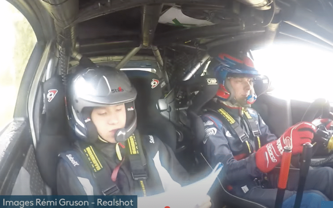 Des copilotes avec TSA sur un rallye
